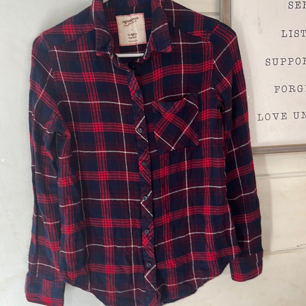 Womens plaid button up shirt